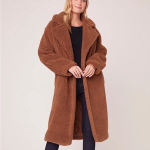 BB DAKOTA TEDDY COAT